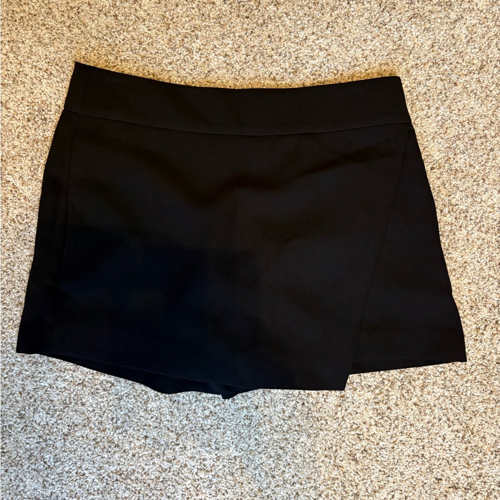 NWT J CREW Factory Black Mini Skort sz 0